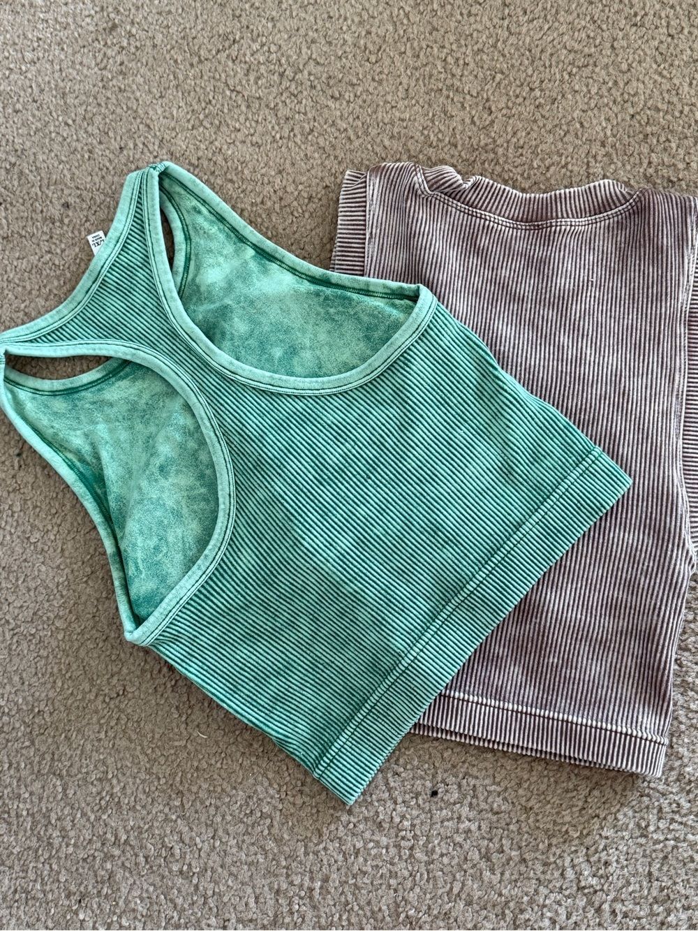 189. Zenana Ribbed Crop Tank tops x2 ( sold together) NWOT bundle green/taupe gr